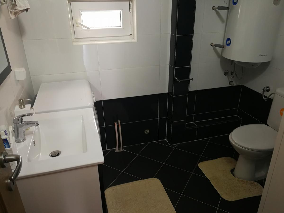 Apartment Misulino Kotor Luaran gambar