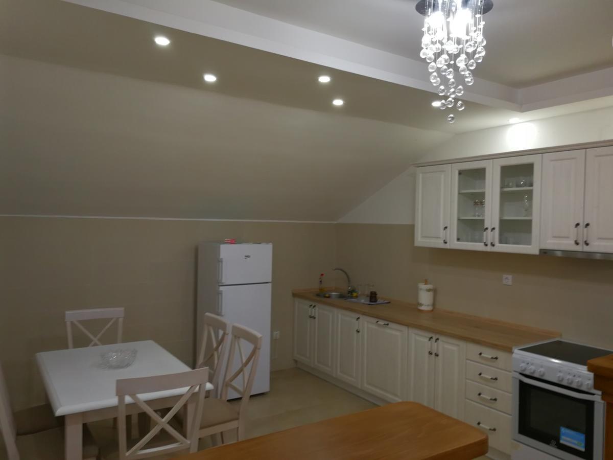 Apartment Misulino Kotor Luaran gambar